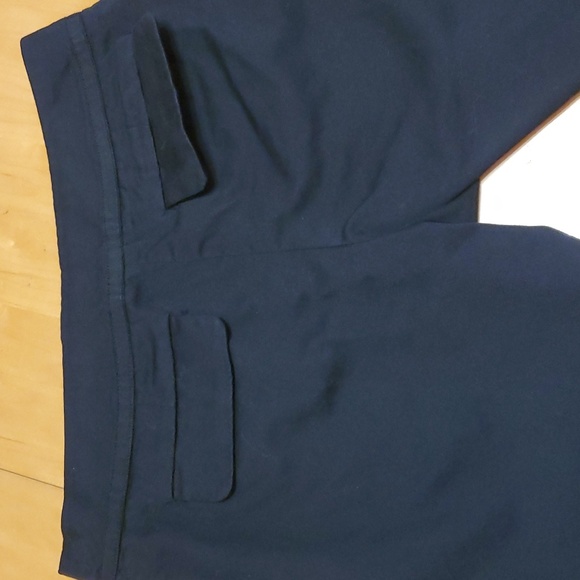 Simply Vera Vera Wang dress shorts, size 6* all black & pockets - Picture 7 of 8